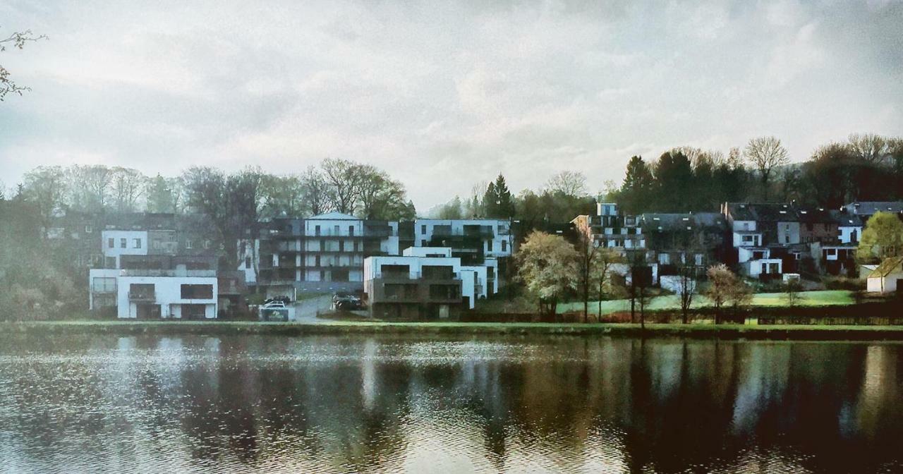 La Reposée du Lac Apartamento Vielsalm Exterior foto